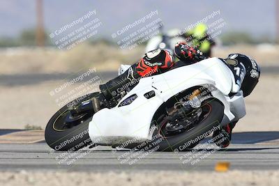 media/Nov-30-2025-TrackXperience (Sun) [[c0061d280f]]/1-Level 3/Session 3 (Turn 16)/